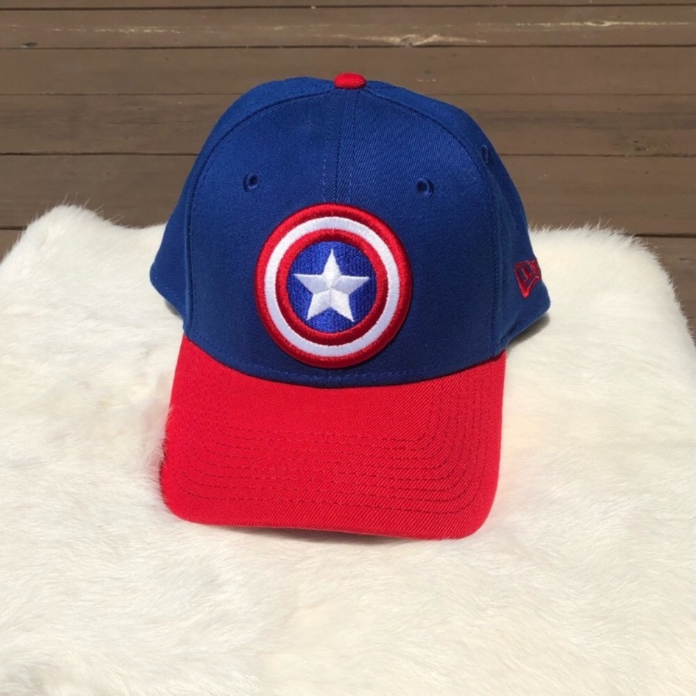New Era Captain America Shield 39Thirty Hat